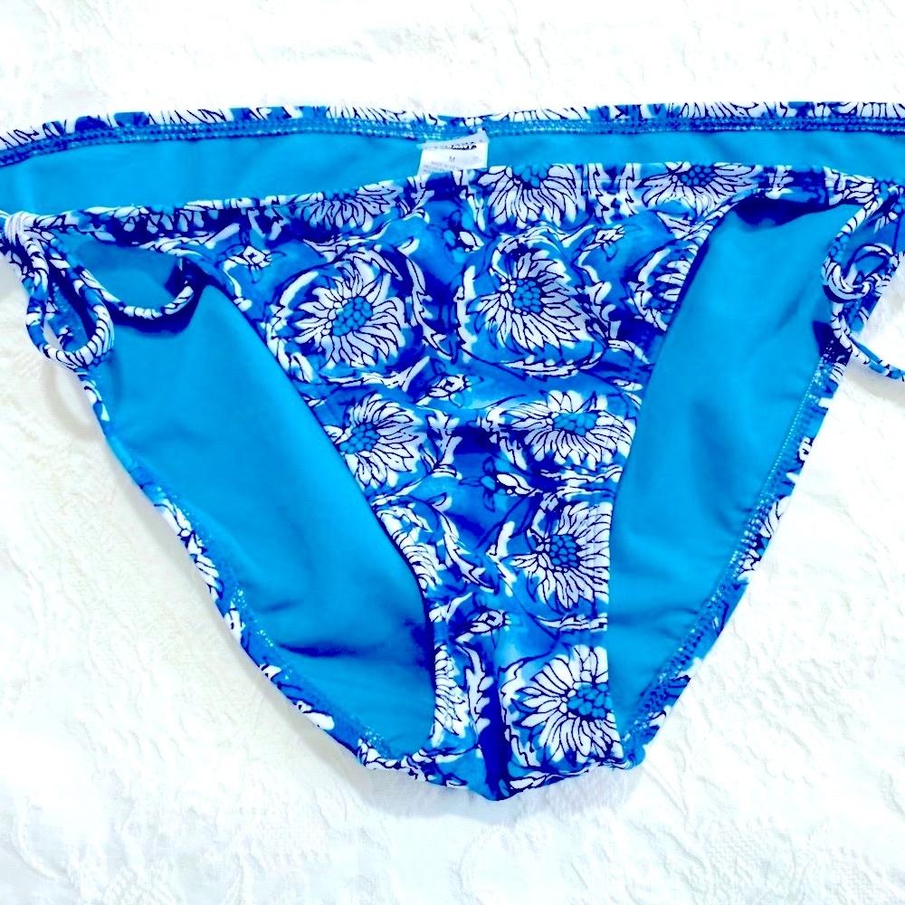 Old Navy Bikini Bottoms Blue Flower Pattern Medium